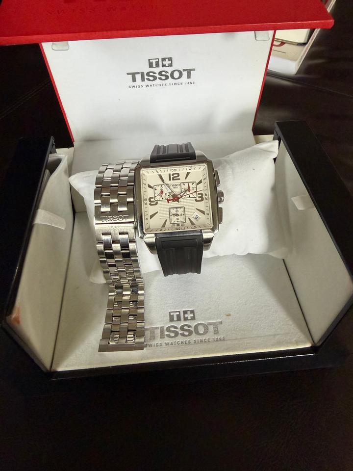 Tissot Quadrato Chronograph