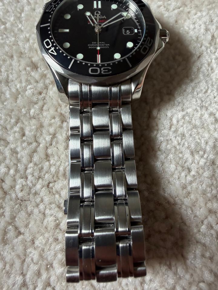 Omega Seamaster Professional Diver 300M James Bond Style 2551.80