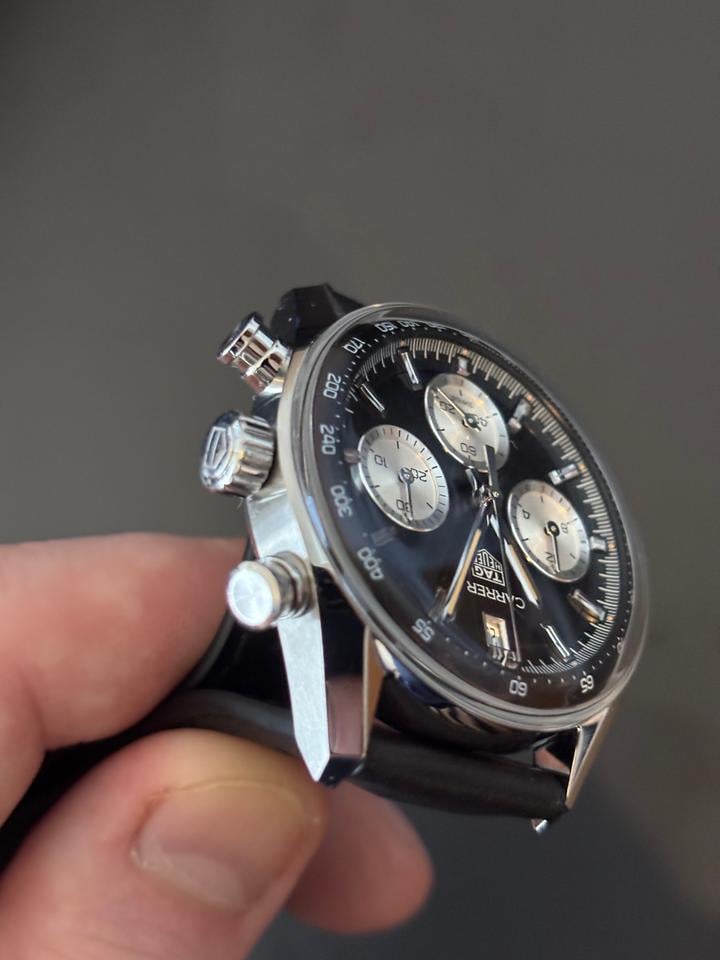 TAG Heuer Carrera Chronograph CBS2210.FC6534 Glassbox