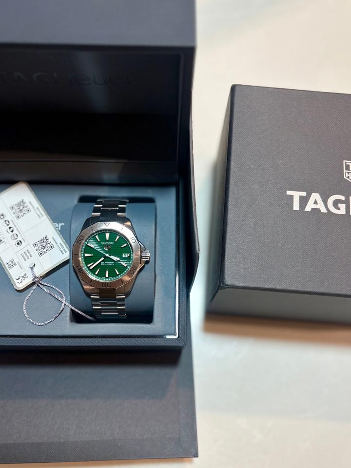 TAG Heuer Aquaracer Professional Solargraph WBP1115.BA0000 40mm 200