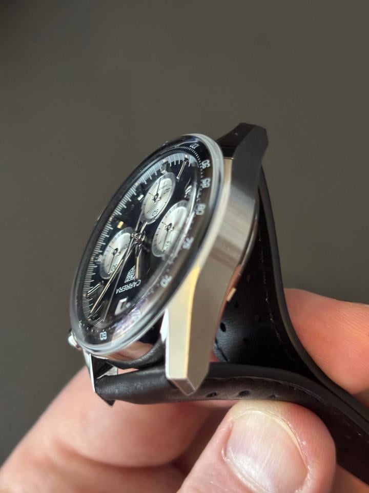 TAG Heuer Carrera Chronograph CBS2210.FC6534 Glassbox