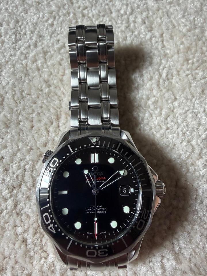 Omega Seamaster Professional Diver 300M James Bond Style 2551.80