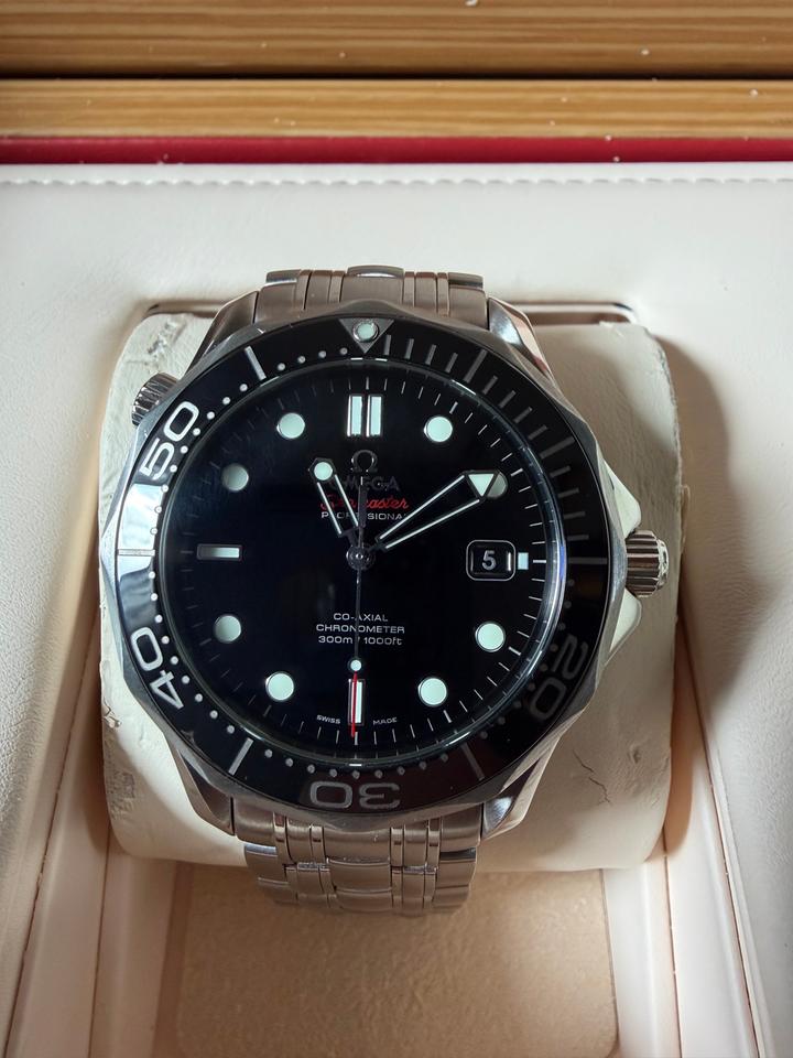 Omega Seamaster Professional Diver 300M James Bond Style 2551.80