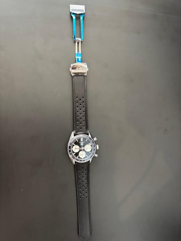 TAG Heuer Carrera Chronograph CBS2210.FC6534 Glassbox