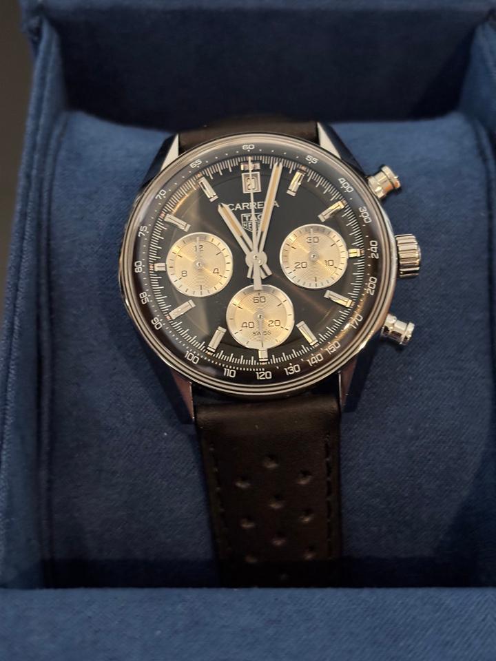 TAG Heuer Carrera Chronograph CBS2210.FC6534 Glassbox