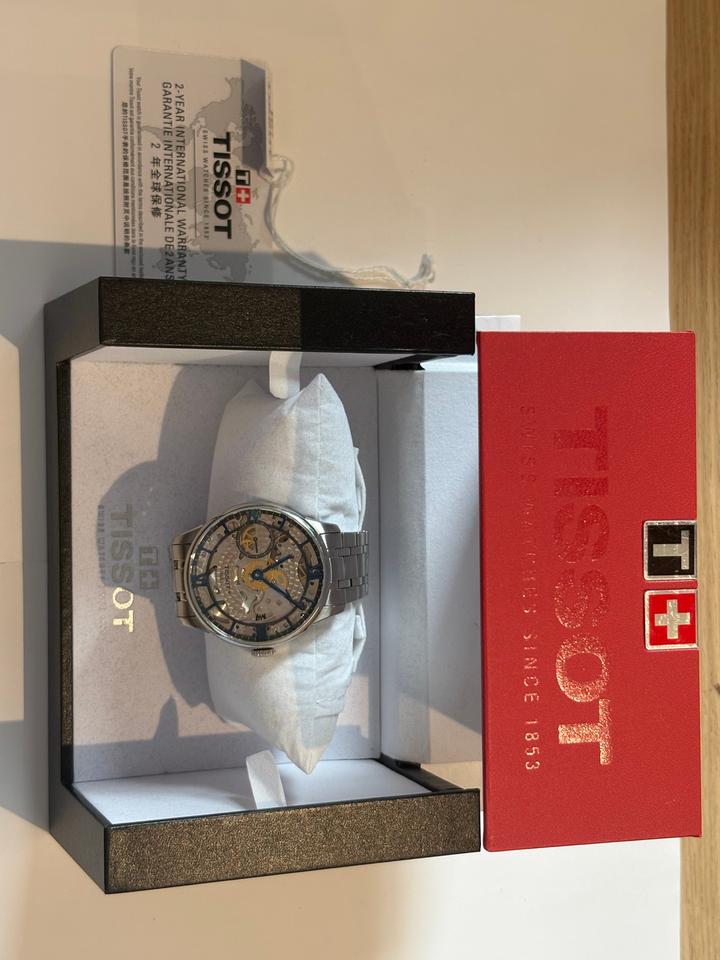 Tissot Chemin Des Tourelles Squelette