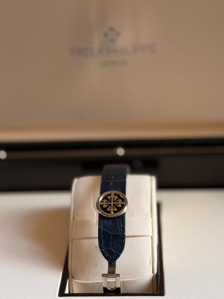Patek Philippe Gondolo 4972G-001 White Gold Mother of Pearl 2016