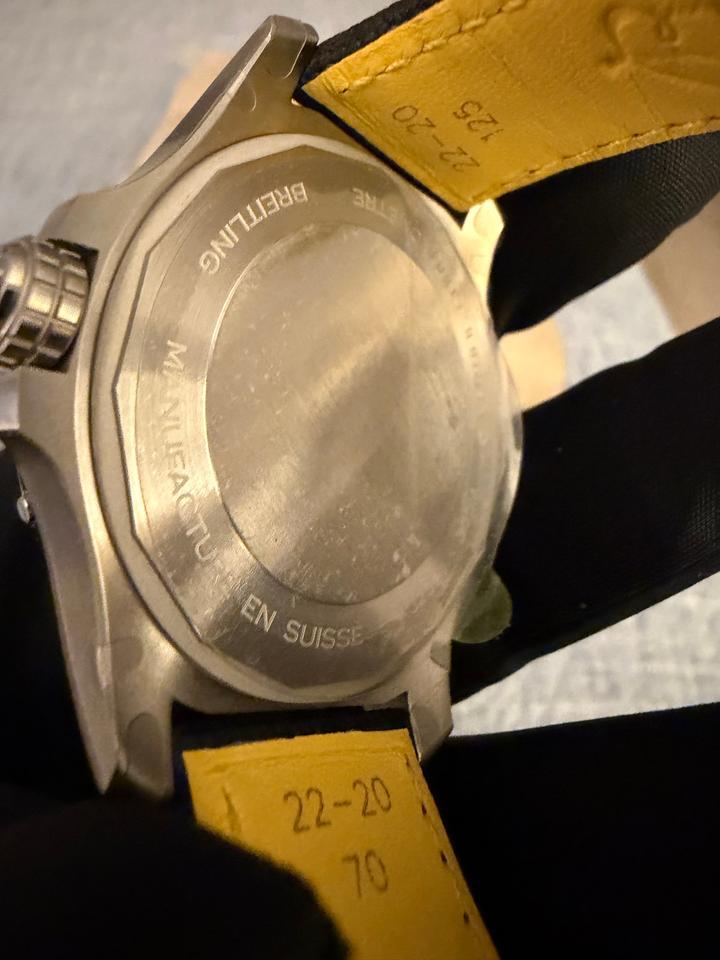 Breitling Avenger Automatic GMT 44